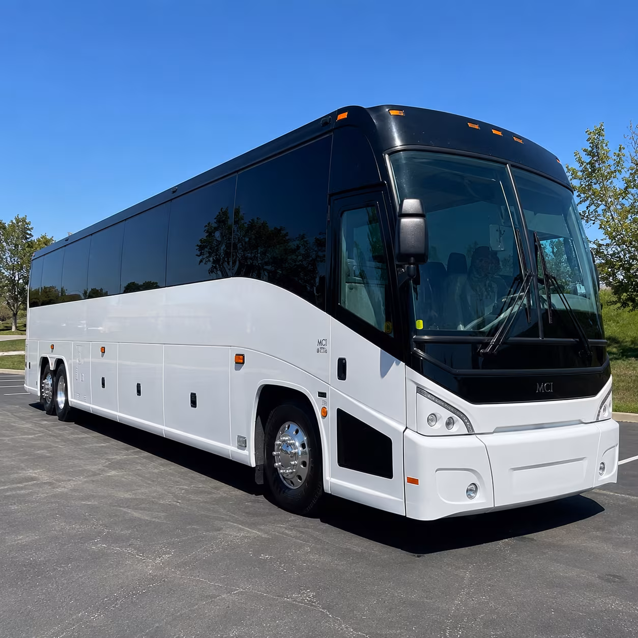 dallas love field airport shuttle buses to irving hotels and corporate campuses